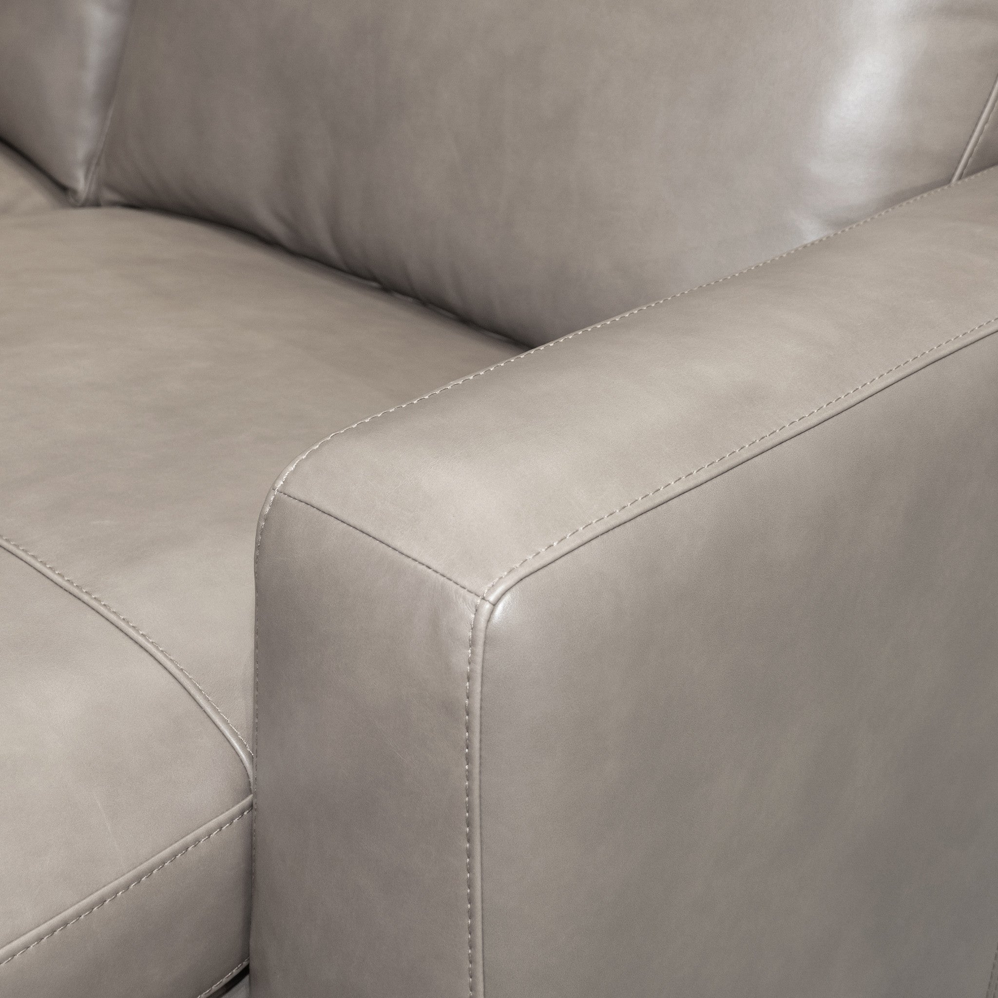 Aria Leather Power Reclining Sectional