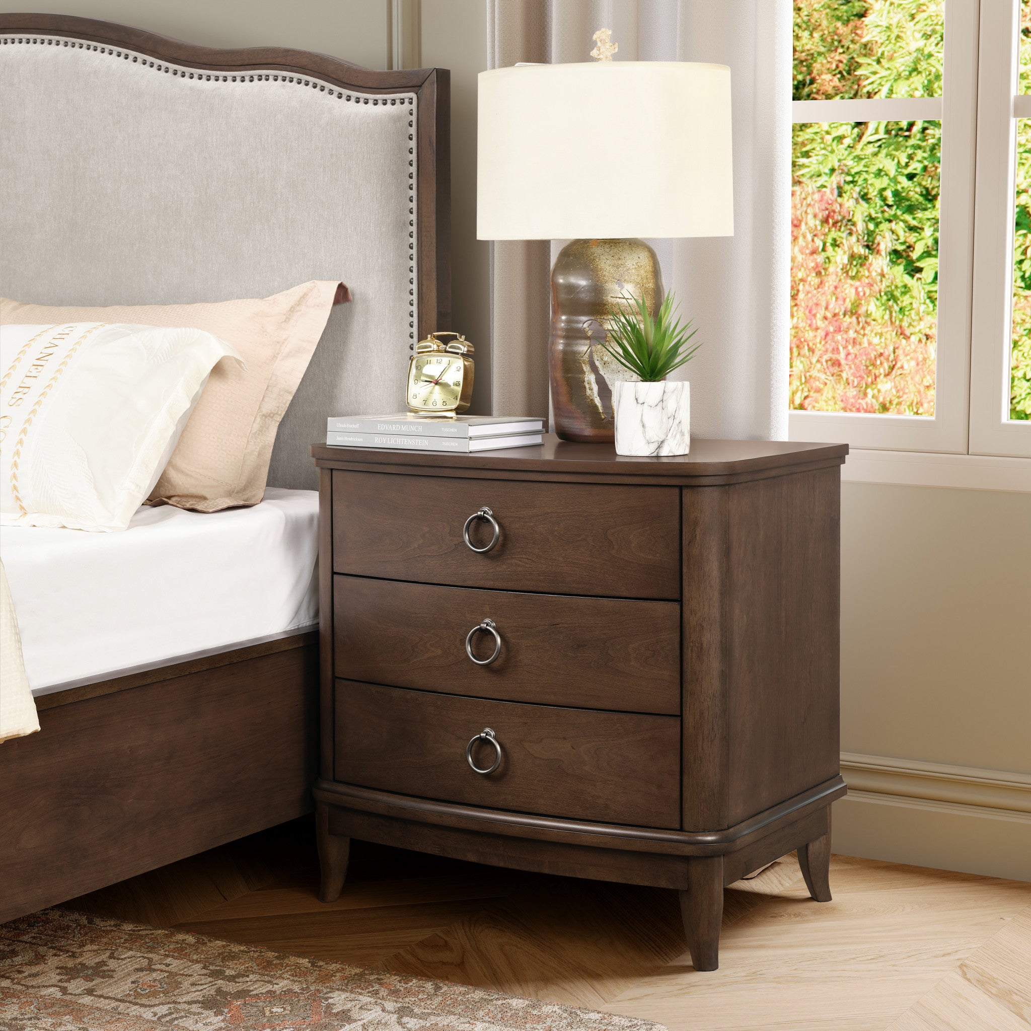 Bellevue Nightstand