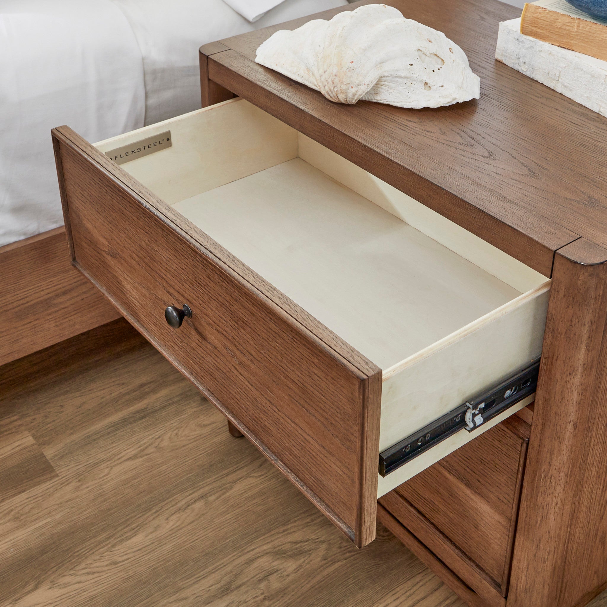 Verona Nightstand